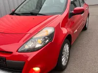 Gebraucht Renault Clio 75 PS (55 kW) 2009 Rot Kombi