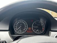 Gebraucht BMW 320 163 PS (119 kW) 2006 Schwarz Limousine