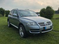 Gebraucht VW Touareg 310 PS (228 kW) 2005 Grau SUV
