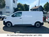 Gebraucht Toyota Proace 116 PS (85 kW) 2019 Weiß Van / Kleinbus