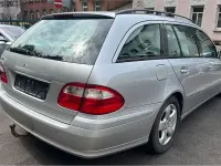 Gebraucht Mercedes E240 177 PS (130 kW) 2005 Silber Kombi