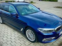 Gebraucht BMW 520 Luxury Line 190 PS (139 kW) 2018 Blau Kombi