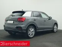 Gebraucht Audi Q2 S-Line 150 PS (110 kW) 2025 Grau SUV