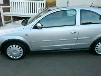 Usata Opel Corsa 81 CV (59 kW) 2006 Argento Utilitaria
