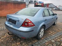 Gebraucht Ford Mondeo 116 PS (85 kW) 2005 Blau Limousine