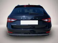 Gebraucht Skoda Superb 150 PS (110 kW) 2024 Manufacturer Kombi
