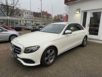 Gebraucht Mercedes E200 Avantgarde 150 PS (110 kW) 2019 Weiß Limousine