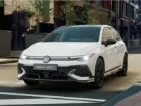 Neu VW Golf VIII Edition 325 PS (239 kW) 2026 Weiß Limousine