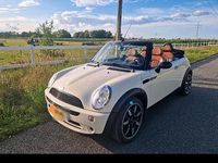 Gebraucht Mini Cooper Cabriolet 116 PS (85 kW) 2008 Beige Cabrio