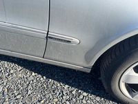 Gebraucht Mercedes E240 177 PS (130 kW) 2003 Grau Limousine