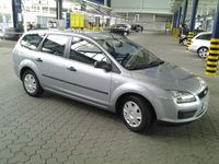 Gebraucht Ford Focus Trend 101 PS (74 kW) 2005 Grau Kombi