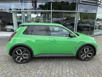 Nowe Renault 5 E-Tech Urban 89 kW (122 KM) 2025 Zielony Sedan/Limuzyna