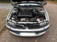 Gebraucht Mitsubishi Carisma 106 PS (77 kW) 2003 Grau Limousine