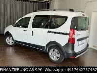 Gebraucht Dacia Dokker Stepway 131 PS (96 kW) 2021 Weiß Van / Kleinbus