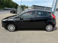 Gebraucht Ford Fiesta Celebration 82 PS (60 kW) 2017 Schwarz Kleinwagen