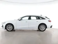 Gebraucht Audi A5 Sport 204 PS (150 kW) 2025 Gletscherweiss Kombi