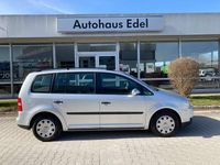 Gebraucht VW Touran 116 PS (85 kW) 2004 La7w  reflexsilber metallic Van / Kleinbus