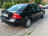 Gebraucht Ford Mondeo 125 PS (91 kW) 2003 Schwarz Limousine