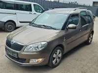 Gebraucht Skoda Roomster Fresh 86 PS (63 kW) 2013 Braun Van / Kleinbus