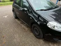 Gebraucht Fiat Punto 77 PS (56 kW) 2008 Schwarz Kleinwagen