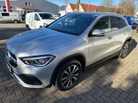 Gebraucht Mercedes GLA200 163 PS (119 kW) 2020 Silber SUV