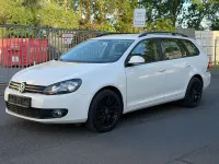 Gebraucht VW Golf VI 105 PS (77 kW) 2011 Weiß Kleinwagen