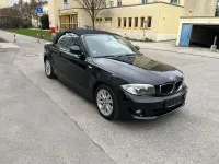 Gebraucht BMW 118 Cabriolet Sport Line 143 PS (105 kW) 2011 Schwarz Cabrio