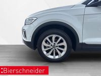 Gebraucht VW T-Roc Pro 150 PS (110 kW) 2024 Weiss SUV