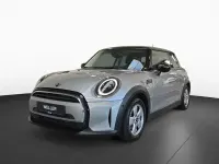 Occasion Mini Cooper Essential 136 PK (100 kW) 2023 Zilver Hatchback