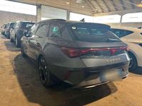Second-hand Cupra Leon 150 CP (110 kW) 2025 Gri Break