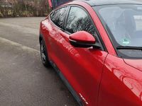 Usata Ford Mustang Mach-E 197 kW (269 CV) 2021 Rosso SUV
