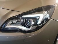 Gebraucht Opel Insignia 140 PS (102 kW) 2014 Beige metallic Limousine