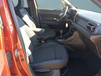 Neu Dacia Duster 101 PS (74 kW) 2025 Braun SUV