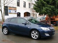 Gebraucht Opel Astra Design Edition 116 PS (85 kW) 2011 Blau Limousine