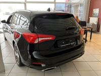 Gebraucht Ford Focus Vignale 150 PS (110 kW) 2019 Schwarz Limousine