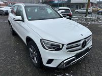 Gebraucht Mercedes GLC300e 306 PS (225 kW) 2021 Weiß SUV