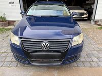 Gebraucht VW Passat 140 PS (102 kW) 2006 Blau Kombi