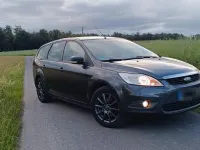 Gebraucht Ford Focus 80 PS (58 kW) 2010 Grau Kombi