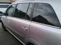 Gebraucht Opel Zafira 120 PS (88 kW) 2008 Silber Van / Kleinbus