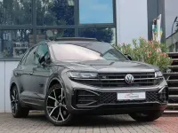 Gebraucht VW Touareg 286 PS (210 kW) 2024 Grau SUV