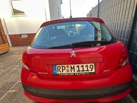 Gebraucht Peugeot 207 CC Access 120 PS (88 kW) 2010 Rot Cabrio