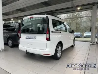 Gebraucht VW Caddy Life 122 PS (89 kW) 2021 Weiß Van / Kleinbus