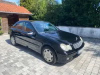 Gebraucht Mercedes C180 Classic 143 PS (105 kW) 2005 Schwarz Limousine
