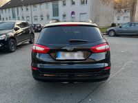 Gebraucht Ford Mondeo Titanium 150 PS (110 kW) 2016 Schwarz Kombi