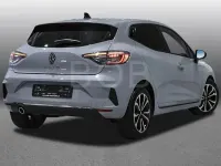 Używany Renault Clio V Techno 115 KM (84 kW) 2025 Szary Sedan/Limuzyna