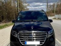 Gebraucht Mercedes V300 237 PS (174 kW) 2025 Van / Kleinbus