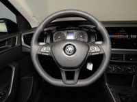 Gebraucht VW Polo Comfortline 80 PS (58 kW) 2019 Blau metallic Limousine