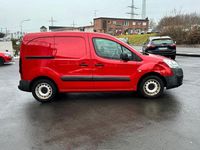 Gebraucht Citroën Berlingo 98 PS (72 kW) 2018 Rot Van / Kleinbus
