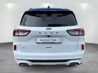 Gebraucht Ford Kuga ST-Line X 190 PS (139 kW) 2023 Frozen white (weiss) SUV