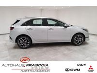 Gebraucht Kia Ceed Spirit 140 PS (102 kW) 2024 Silber Kleinwagen